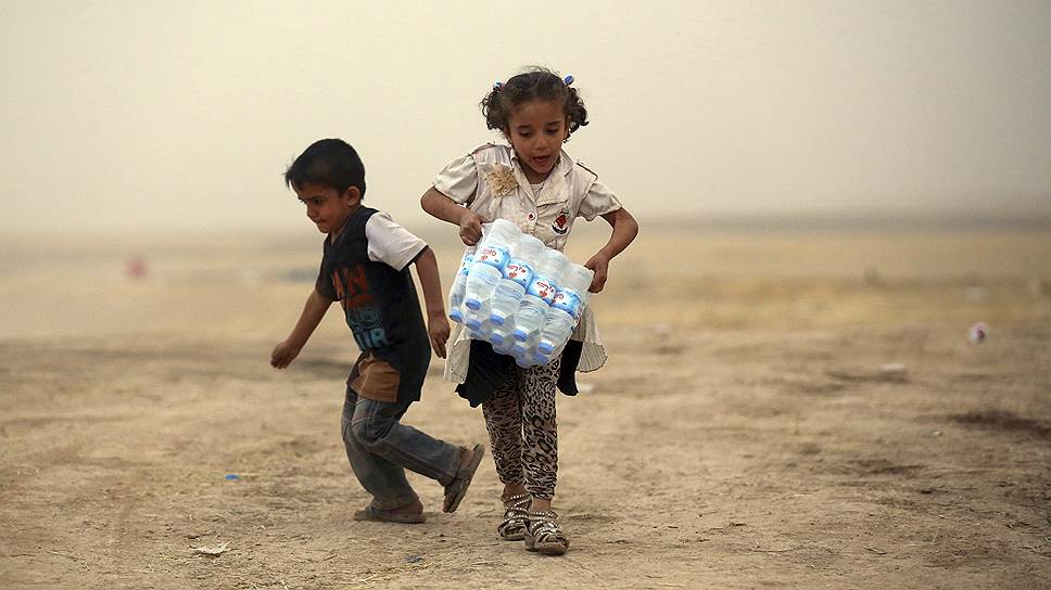 В результате акций боевиков ИГ в Ираке 13 тыс. человек были вынуждены покинуть свои дома и стать беженцами