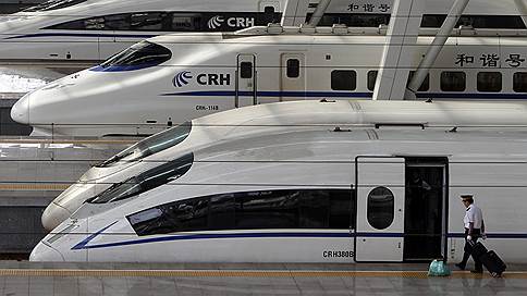 ��������� ������������� ������� ����� ������ ������� / �������� CNR � CSR ��������� � �������