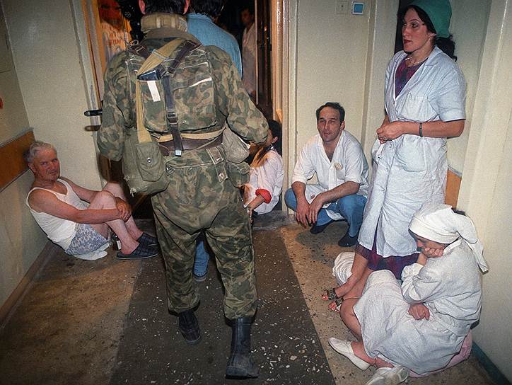 1995 год. Захват чеченскими террористами Шамиля Басаева больницы в Буденновске