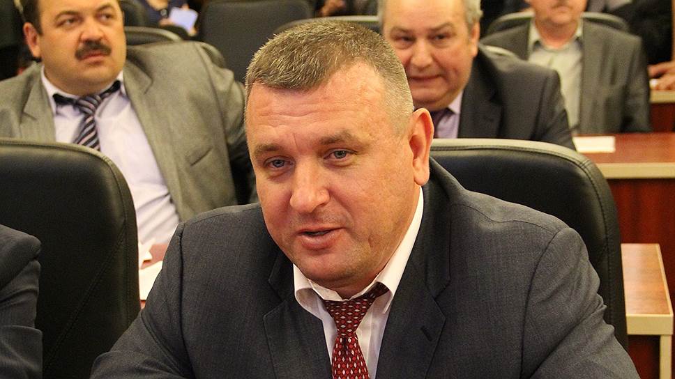Дмитрия Лобанова обвиняют в нежелании идти навстречу местному бизнес-сообществу