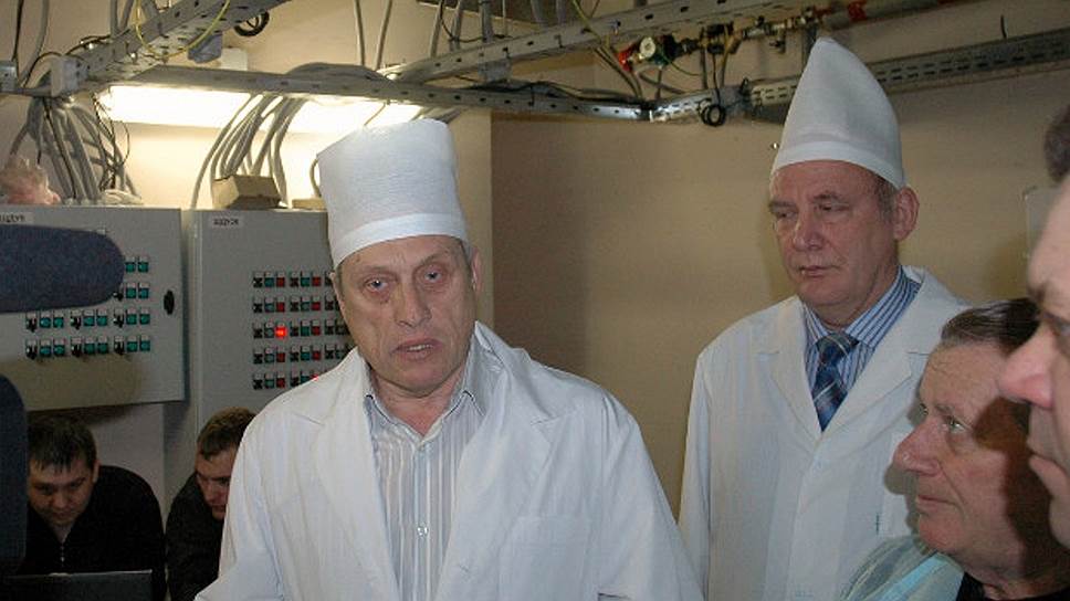 Александра Михайлова (справа) могли уволить за разногласия с чиновниками регионального правительства