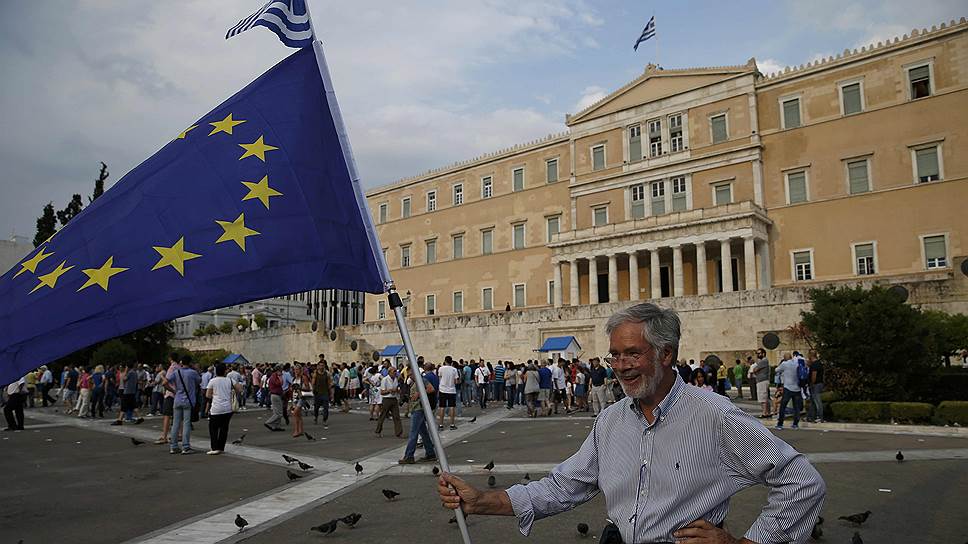 Как Греция выбирает из двух зол