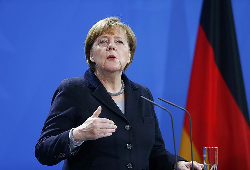 Как Ангела Меркель пригрозила мигрантам-преступникам депортацией