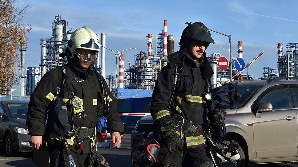 Пожар на Московском НПЗ не нанес ущерба экологии