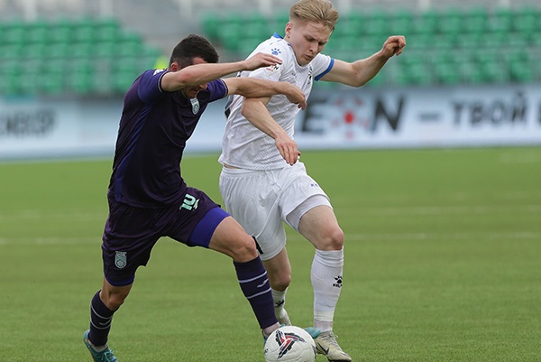«Новосибирск» потерпел первое поражение в дивизионе «Золото» футбольной Второй лиги