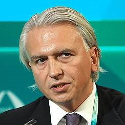 Александр Дюков, глава «Газпром нефти», 9 июня