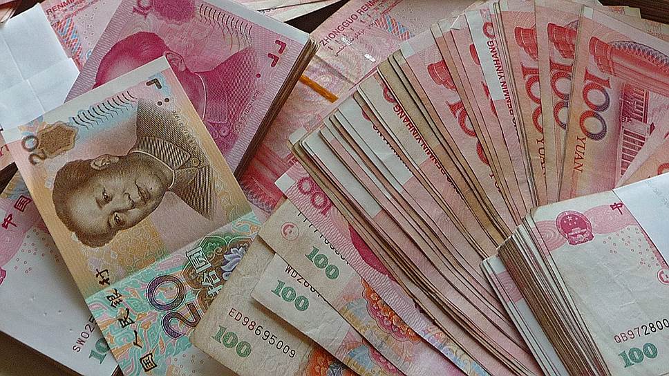Зачем ЦБ РФ вкладывается в юань