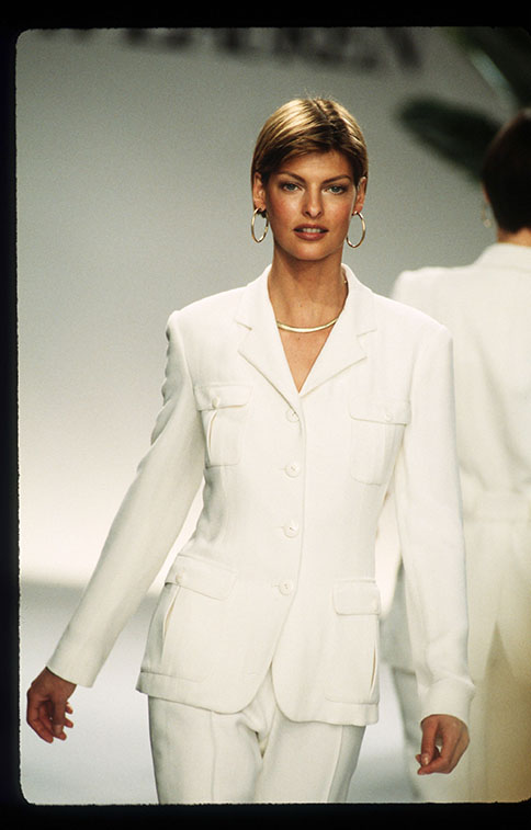 Супермодель Линда Евангелиста на показе коллекции Ralph Lauren весна-лето '97