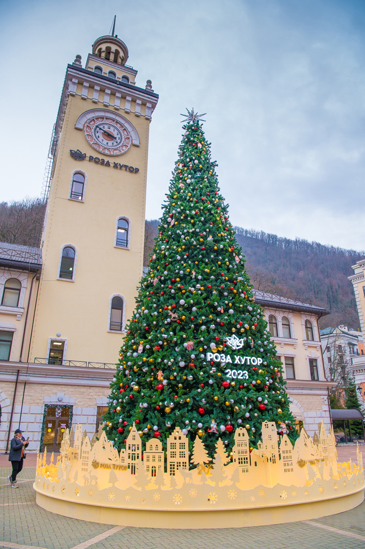 Новый год лазаревское 2021. Море в сочи в декабре. Тур в сочи в декабре 2024. Красная поляна в декабре. Сочи в декабре фото.