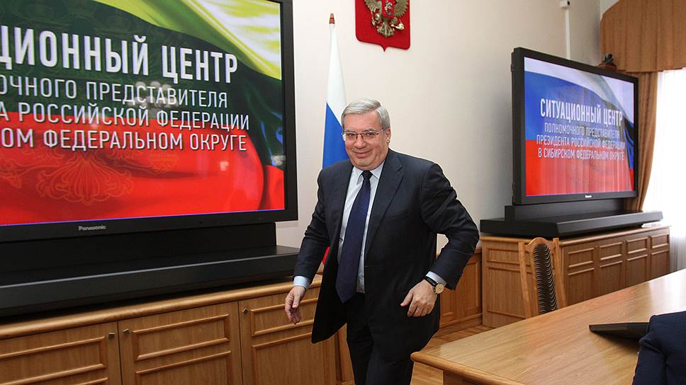 Врио губернатора Красноярского края Виктор Толоконский после пресс-конференции 13.05.2014 