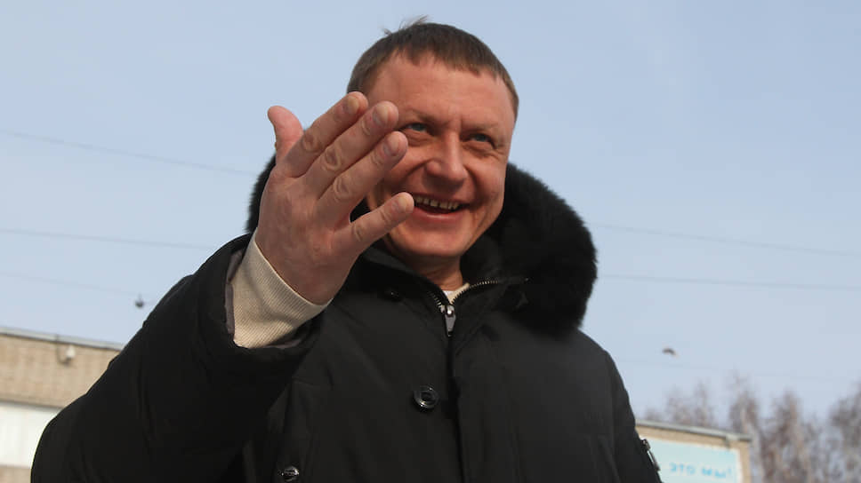 Где сейчас бывший мэр. Игарка мэр города. Мэр Маймы. Добромыслов мэр Игарка. Нешин мэр Оби.