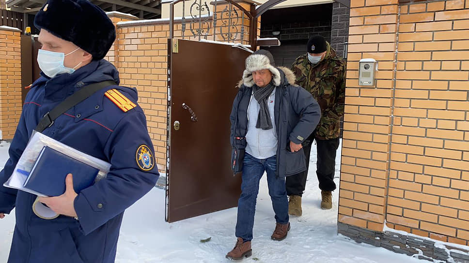 Следователи считают, что Михаил Чуманов получал взятки от дорожно-строительных компаний области