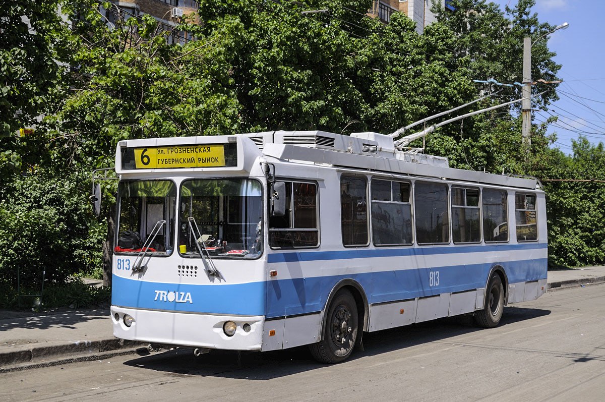 В Самаре восстановлено движение транспорта после обвала проезжей части на  улице Алексея Толстого – Коммерсантъ Самара