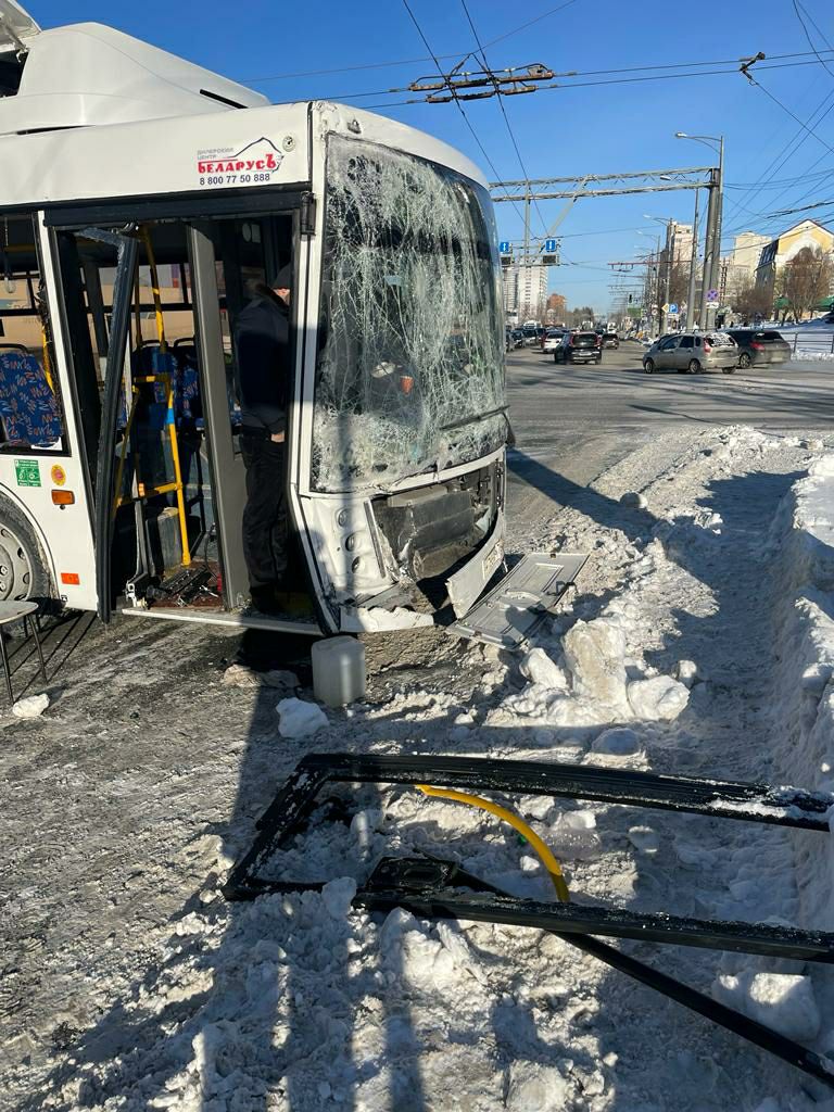 В Самаре прокуратура проводит проверку после ДТП с двумя автобусами –  Коммерсантъ Самара