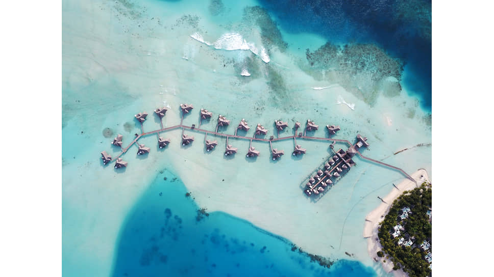 Вид отеля Conrad Maldives Rangali Island