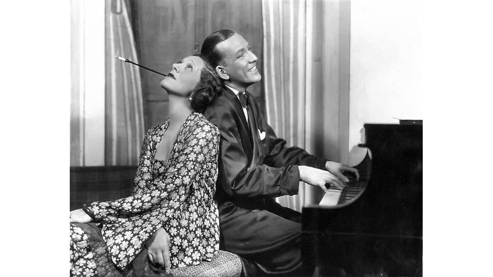 Ноэл Кауард и Гертруда Лоуренс в спектакле «Частные жизни» на Таймс-сквер, Нью-Йорк, 1931 год