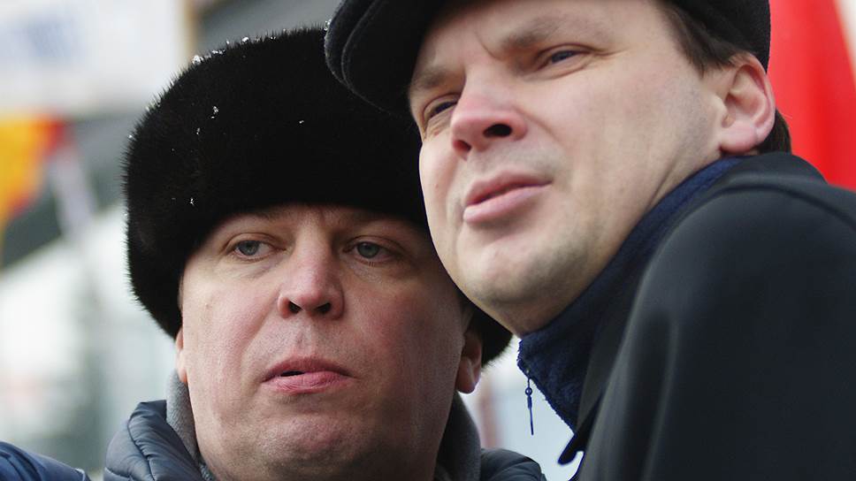 Михаил Матвеев (слева) и его адвокат Андрей Соколов уже готовят жалобы на решение суда и действия властей Самары
