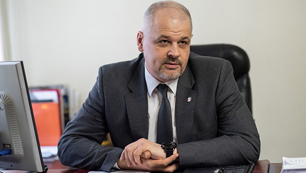 «Я всегда говорю, что мы зарабатываем не на клиенте, а вместе с клиентом. Общий пирог доходности стараемся делить поровну»