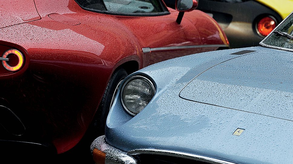 &lt;B>С 2002 года&lt;/B> &lt;br />в дополнение к конкурсу классических автомобилей появился и приз за лучший дизайн концепт-каров. Он вручается по итогам голосования зрителей на Villa Erba. Из семи заявленных в этом году концептов, один - позапрошлогодний, два - прошлогодние, а из оставшихся четырех три уже основательно засветились на самых разных шоу и выставках. Награда досталась Alfa Romeo Disco Volante, которую мастерская Touring Superleggera уже дважды показывала на Женевском автосалоне. &lt;br />&lt;br />