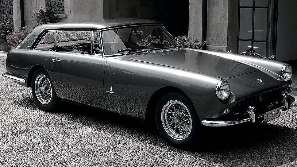 Эксперимент итальянского кузовщика Пининфарины предвосхитил появление классических шутинг-брейков: в 1959 году такой кузов сделали для Ferrari 250GT Series II. Обычно на шасси этой модели ателье Pininfarina изготавливало купе и кабриолеты.