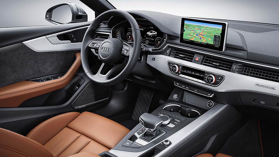 Audi Connect подстраивается под привычки водителя и предлагает ему оптимальный маршрут движения для следующей поездки, даже при выключнной функции ведения по маршруту. Навигационная система Audi A5 Sportback помнит и учитывает в расчетах три наиболее вероятных места назначения, время прибытия и текущий трафик. 
