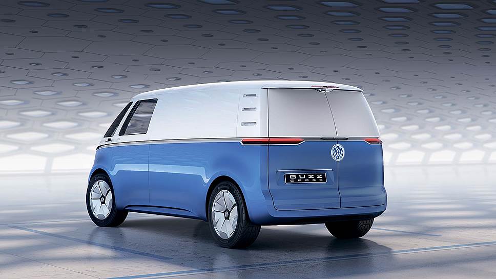 Ожидается, что серийная версия VW I.D. Buzz Cargo появится на рынке в 2021 году.
