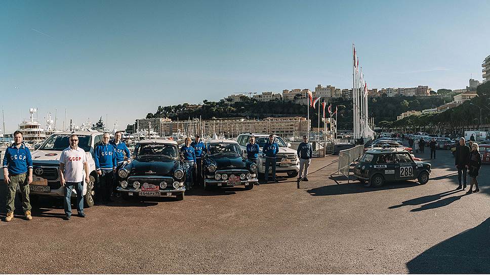 Финальная точка Rallye Monte Carlo Historique. Досюда дошли лишь три четверти всех экипажей. Обе &quot;Волги&quot; с честью выдержали испытание.