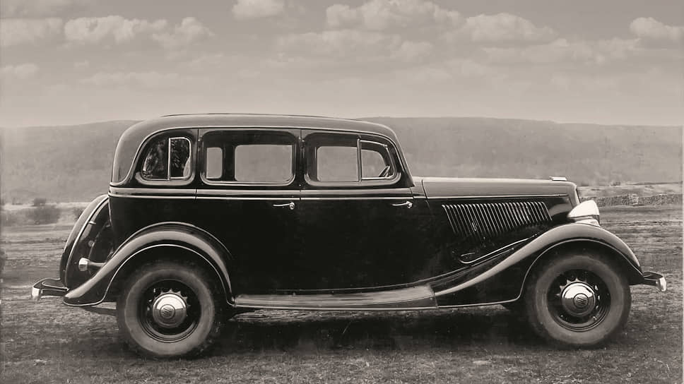 ГАЗ-М1 тоже копировал Ford, но только Model 40 образца 1933 года, поэтому его отставание было не таким откровенным, как в случае с ГАЗ-А