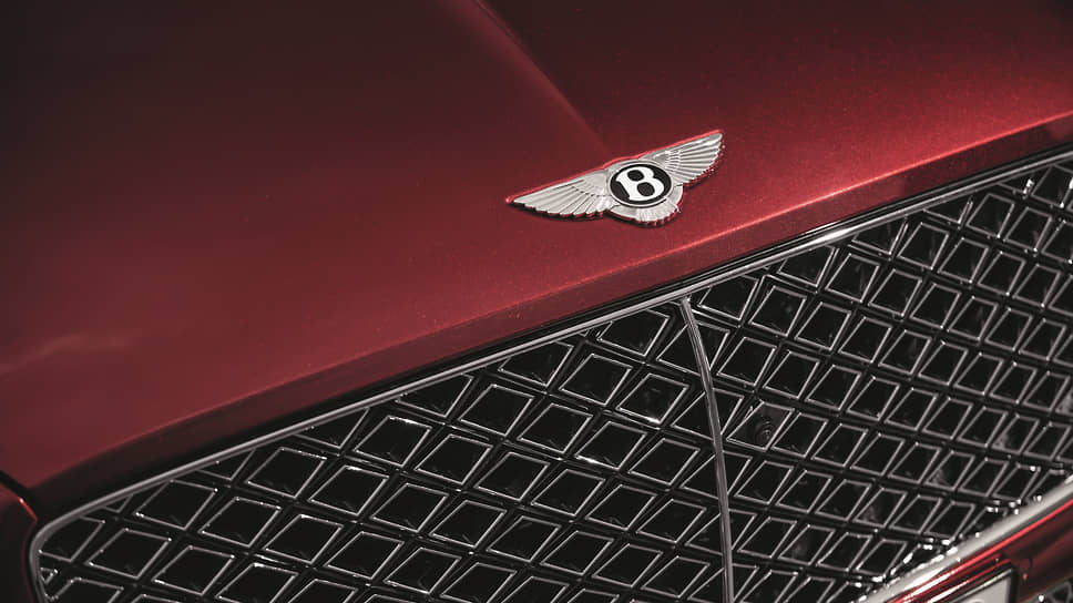 Нынешний год для марки юбилейный. Сто лет назад Уолтер Бентли начал производство своего первого спортивного автомобиля Bentley, модели под названием 3 litre, которая затем одерживала победы во многих известных гонках