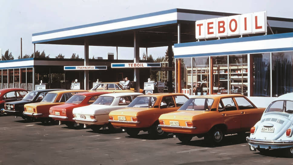 На домашнем финском рынке марка Teboil была в числе первопроходцев. В 1981 году на АЗС сети появляются пункты оплаты пластиковыми картами — серьезная инновация для тех лет, с 1992 года компания предлагает неэтилированный бензин. В Евросоюзе опасный для окружающей среды и здоровья людей этилированный бензин запретили с 2000 года, в России — с 2002-го