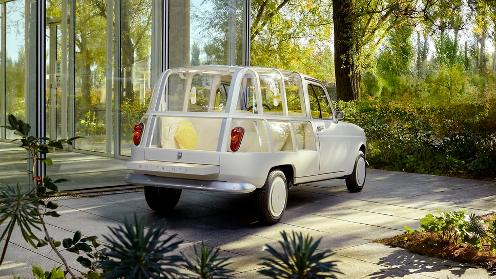 Renault Suite №4