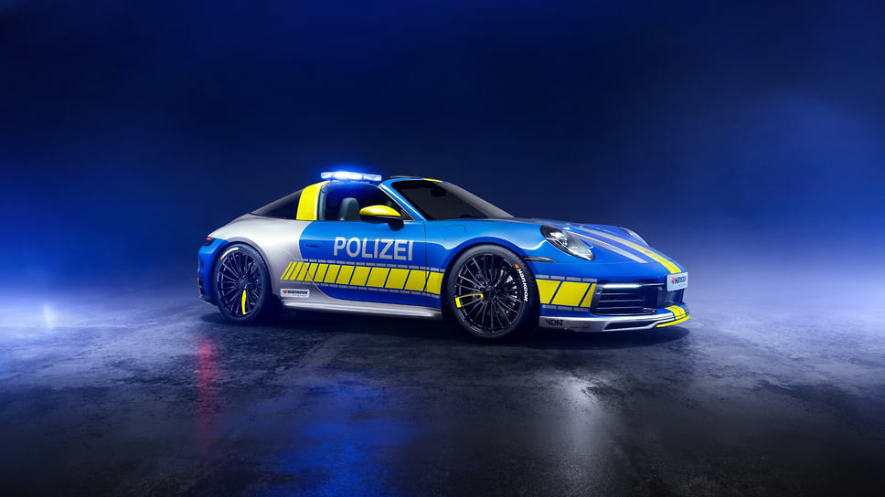 Porsche 911 Targa 4 Tune it! Safe! by TechArt