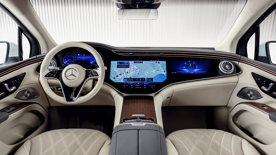 Mercedes-Benz EQS 450+ SUV AMG Line
