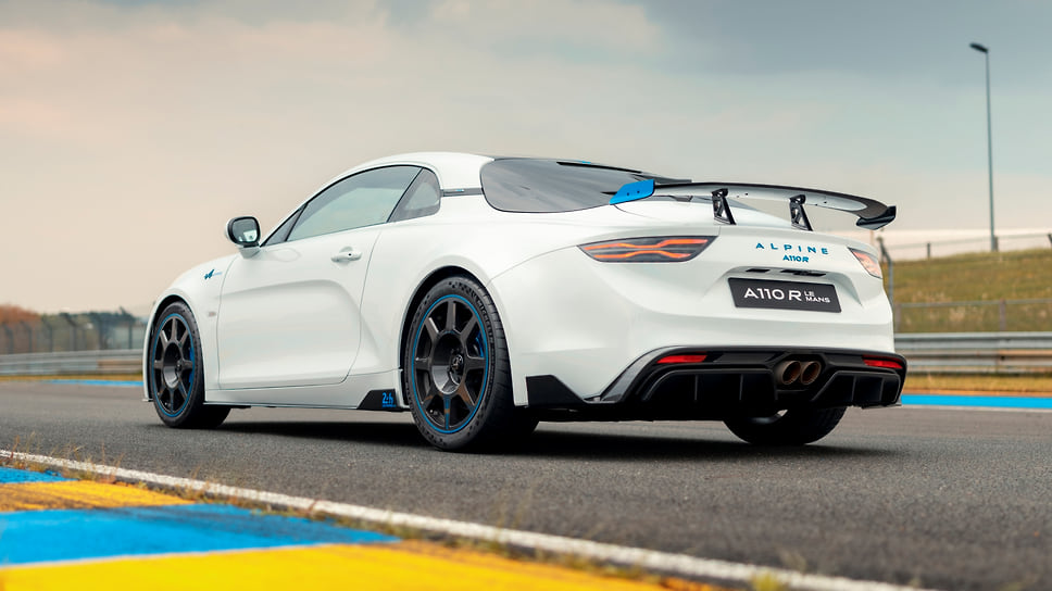 Alpine a110 Race car