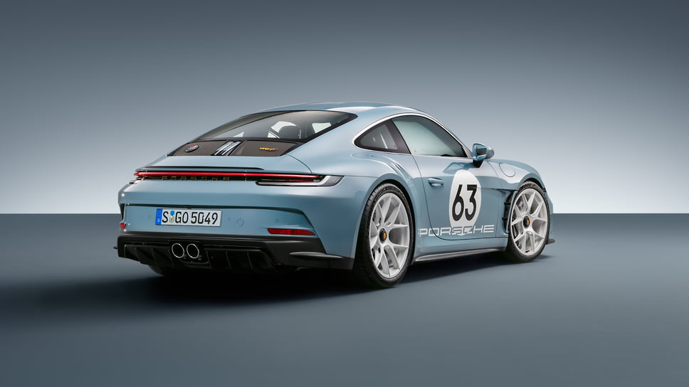 Porsche 911 S/T Heritage Design Package