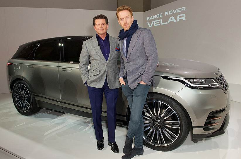 Актер Дэмиэн Льюис и шеф-дизайнер Land Rover Гарри Макговерн на презентации нового Land Rover Velar