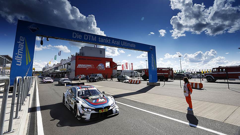 Гонка под Волоколамском прошёл под знаком цифры 5 — трасса Moscow Raceway празднует своё пятилетие, а также в пятый раз принимает гонки DTM. А ее российский этап стал пятым в календаре серии этого года.