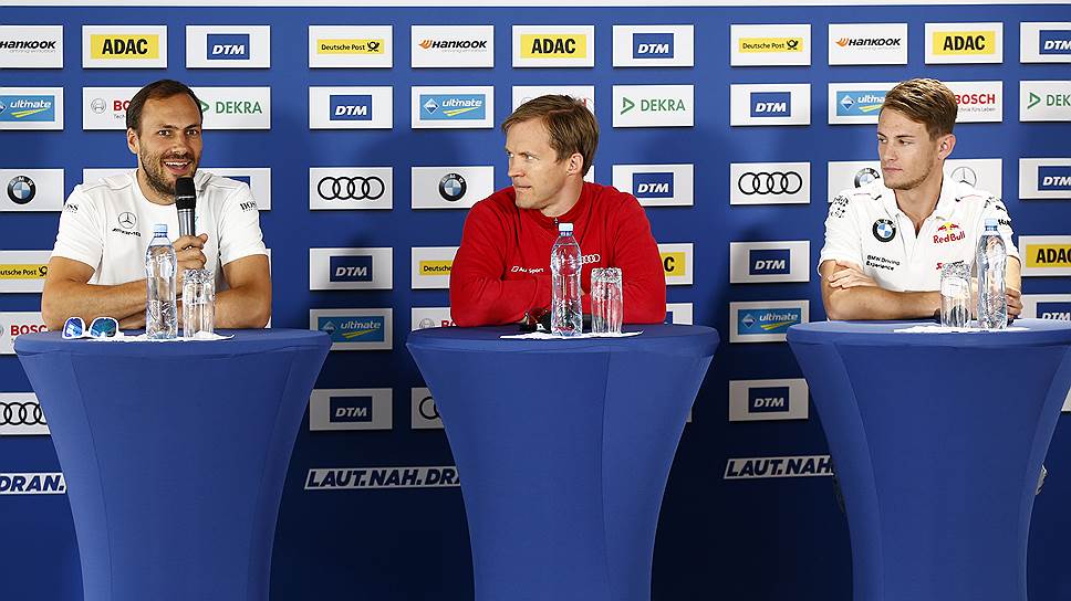 На пресс-конференции перед стартом уик-энда своими ожиданиями от этапа поделились (слева направо) британец Гэри Паффетт (Mercedes-Benz), швед Маттиас Экстрём (Audi) и немец Марко Виттман (BMW)