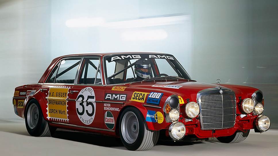 В 1971 году Mercedes-Benz AMG 300 SEL 6.8 под названием &quot;Красная свинья&quot; участвовал в гонке 24 часа Спа и пришел вторым