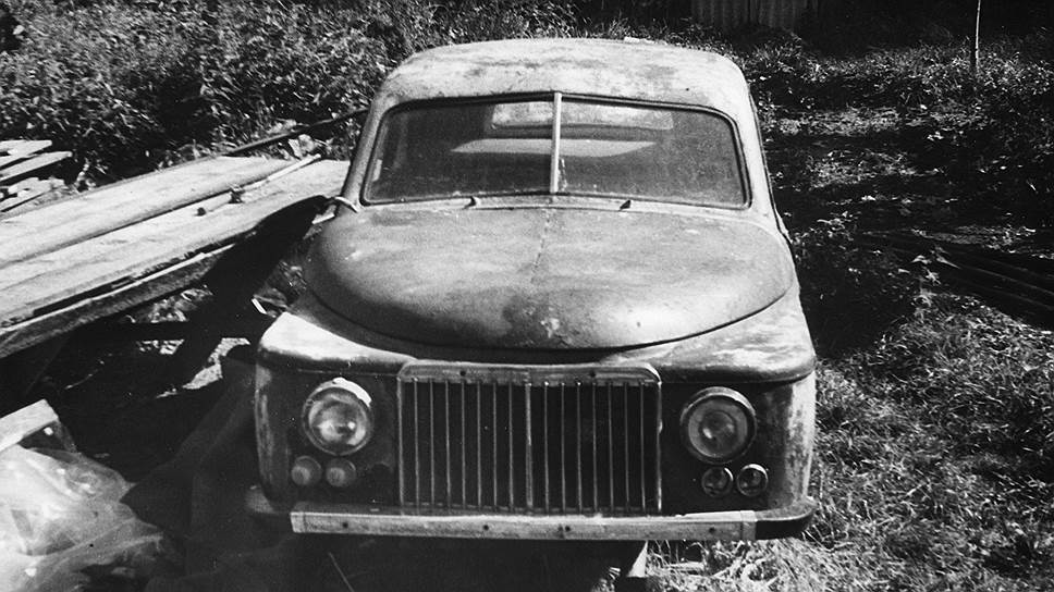 Единственный уцелевший REAF-1950. Автомобиль был найден в заброшенном и немного переделанном виде, отреставрирован и сейчас находится в экспозиции Мотор-музея в Риге