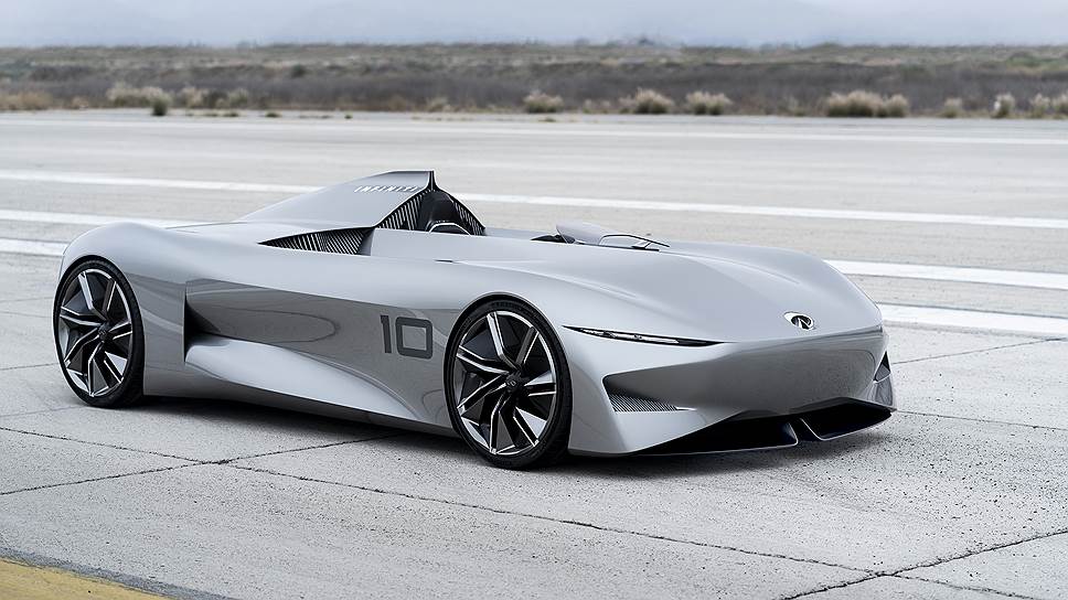 Электроспорткар Infiniti Prototype 10 стал первой работой нового главного дизайнера марки Карима Хабиба. Модель выполнена в ретро-стилистике классических спидстеров (спортивных моделей с открытым верхом и низким лобовым стеклом). Технические характеристики машины не раскрываются