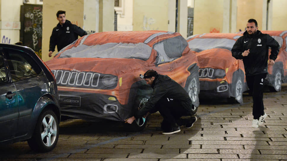 В 2015 году был снят рекламный ролик, по сюжету которого футболисты «Ювентуса» все автомобили превращали в «Джипы».