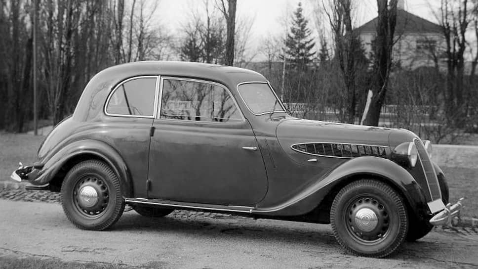 BMW-321 – самая простая и дешевая модель фирмы к началу Второй мировой войны