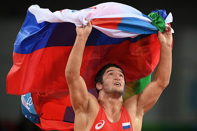 Медали молодых спортсменов дарят надежду на успехи России на будущих Олимпиадах. На фото: 20-летний чемпион Рио по вольной борьбе (категория до 86 кг) Абдулрашид Садулаев