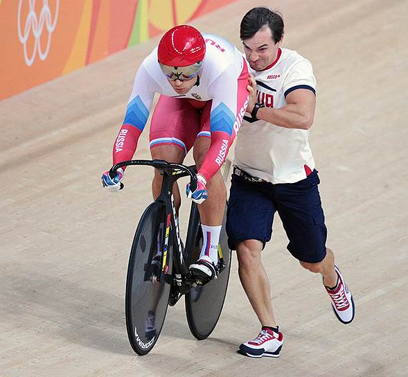 Денис Дмитриев, бронзовый призер Олимпийских игр в велотреке (спринт)
