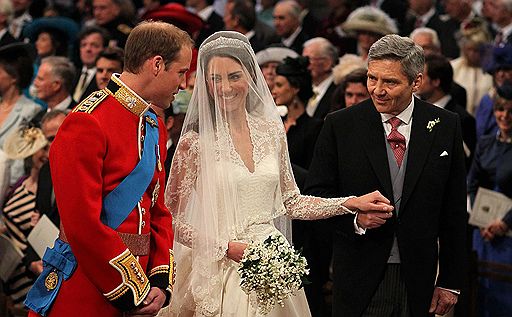 29.04.2011 Принц Уильям и Кейт Миддлтон официально стали мужем и женой. Блестящая церемония бракосочетания прошла в Соборной церкви королевского Вестминстерского аббатства
