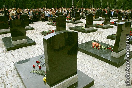 11 лет назад, 12 августа 2000 года, в Баренцевом море во время учений затонула атомная подлодка К-141 «Курск», погибли 118 человек