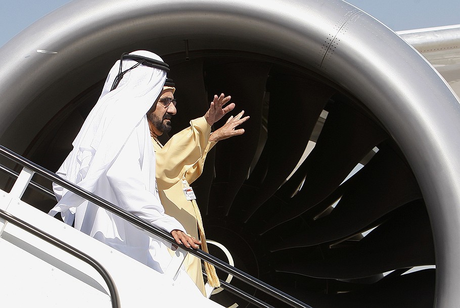 13.11.2011 В Дубае открылся один из крупнейших в мире авиасалонов Dubai Airshow. Помимо новейших моделей авиа- и космической техники на выставке можно увидеть презентационные полеты