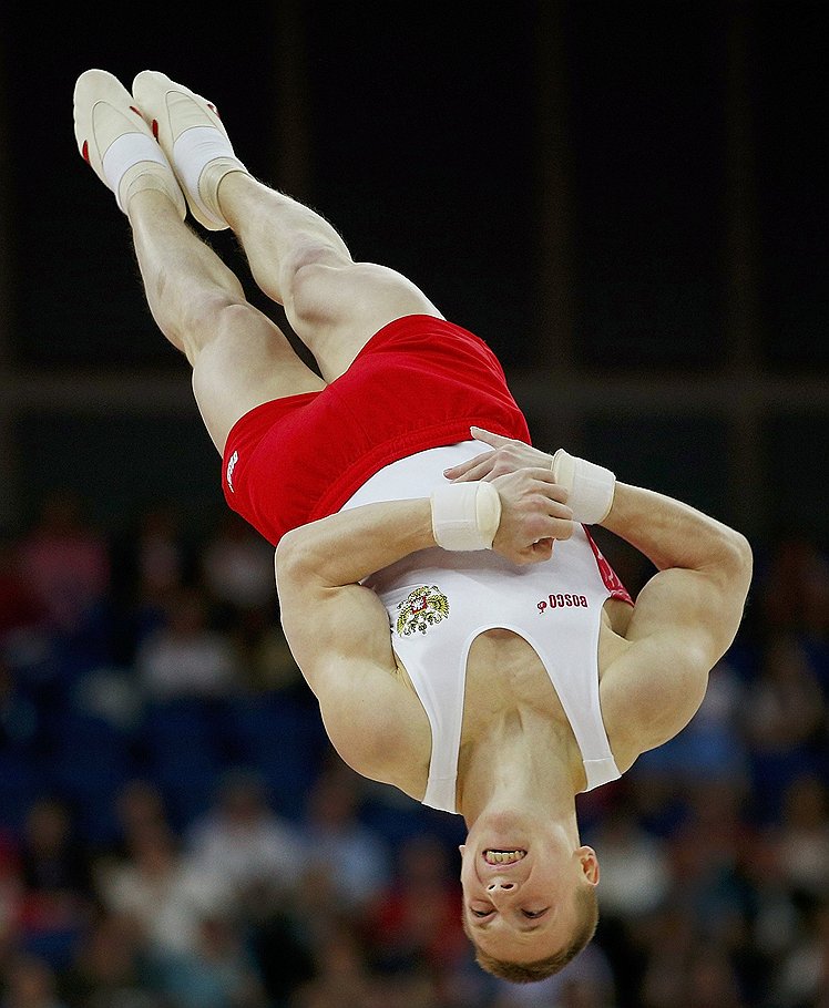 Денис Аблязин, спортивная гимнастика, вольные упражнения - бронзовая медаль, опорный прыжок - серебряная медаль