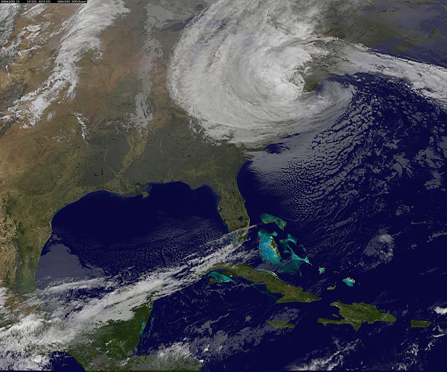 Ураган со спутника NASA

